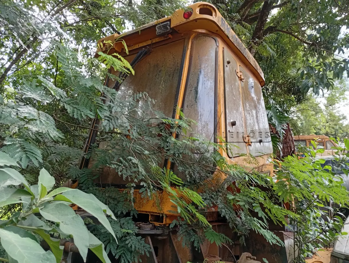 LOTE 011 - MÁQUINA RODOVIÁRIA - RETROESCAVADEIRA, RANDON, modelo RK-406B 4x4,