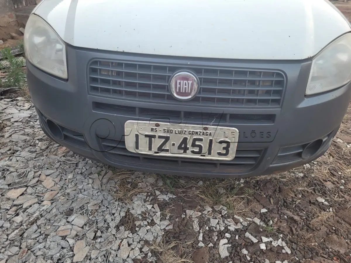 LOTE 013 - FIAT/STRADA WORKING