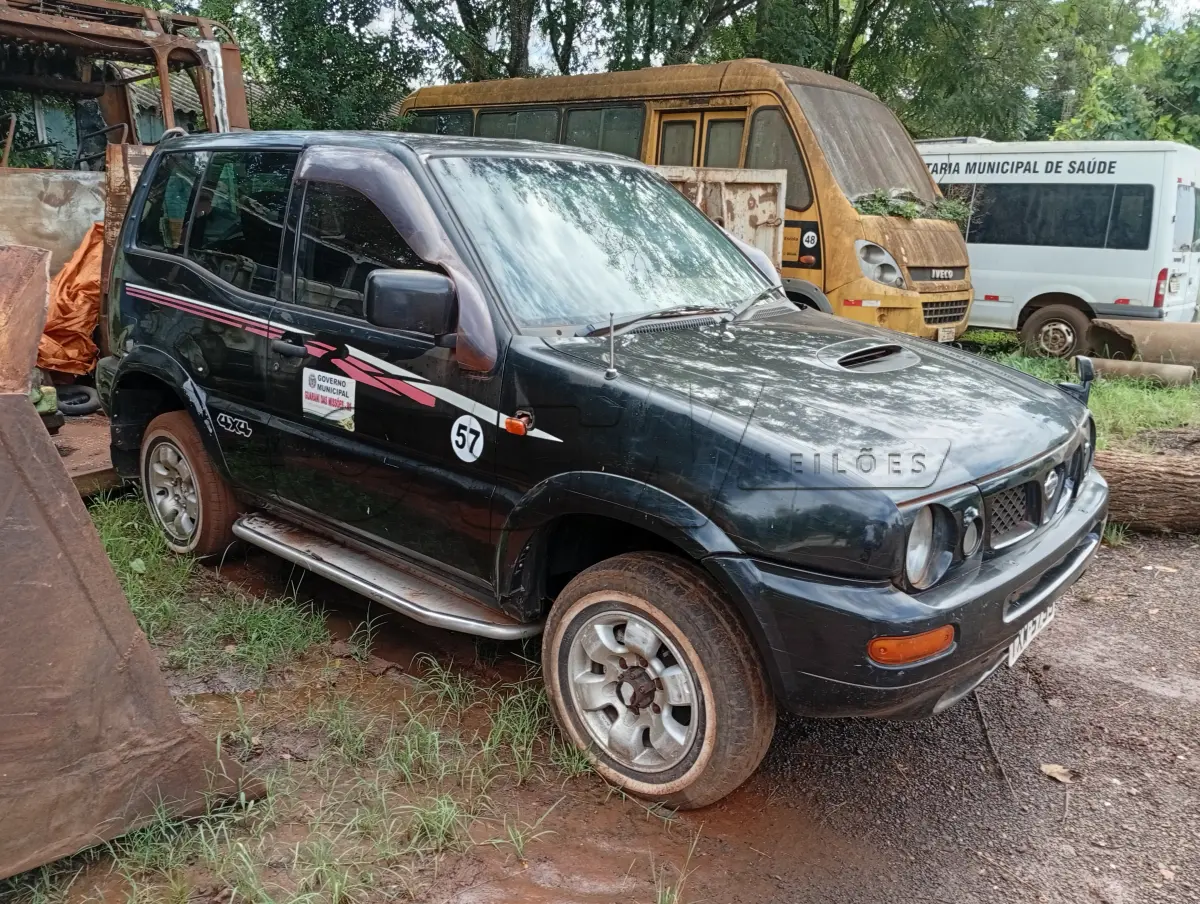 LOTE 005 - UTILITÁRIO NISSAN MISTRAL STW, Placas IXW 5799, RENAVAM 01119936460
