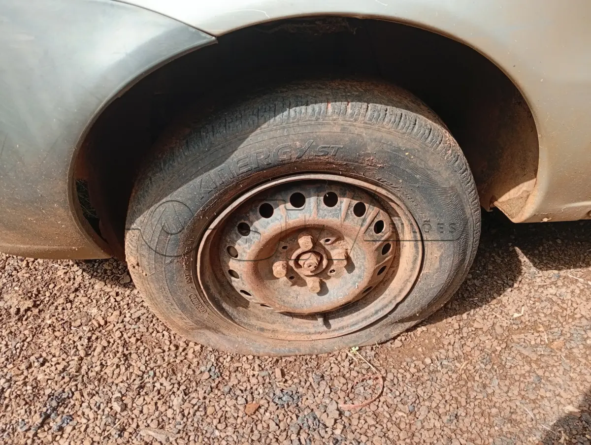 LOTE 003 - AUTOMÓVEL FIAT SIENA FIRE FLEX, Placas INO 6038, RENAVAM 00906720591