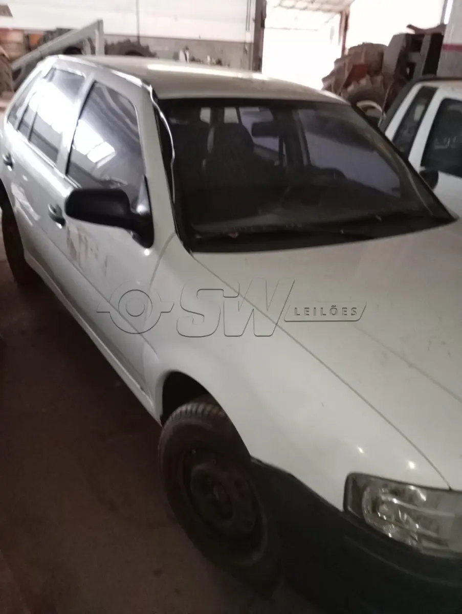 LOTE 010 - VW/GOL 1.0