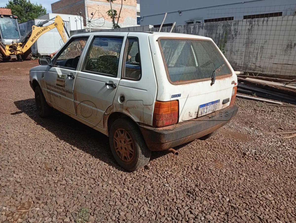 LOTE 029 - AUTOMÓVEL PASSAGEIRO, FIAT UNO MILE FIRE Placas IKX9H00, RENAVAM 00793953723