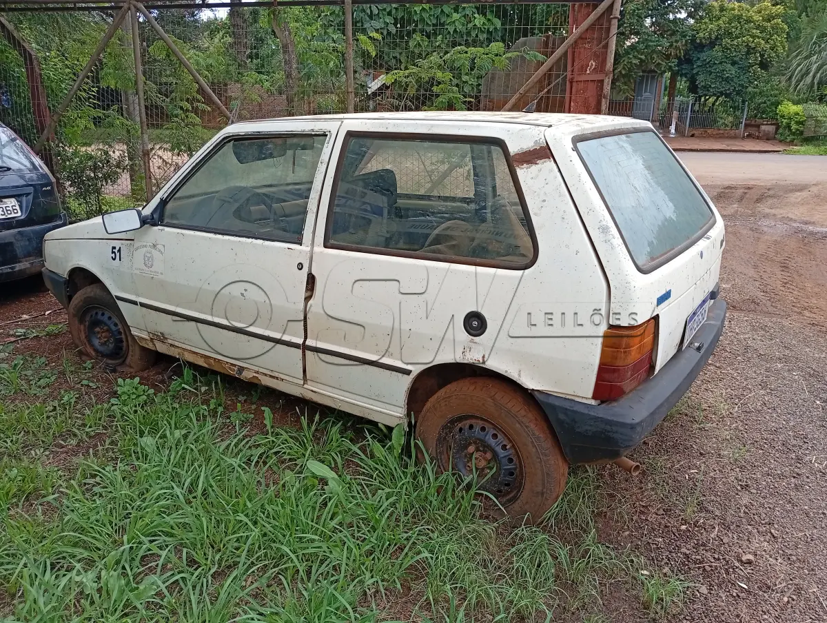 LOTE 001 - AUTOMÓVEL FIAT UNO MILE SX, Placas IHP 3G56, RENAVAM 00699332761