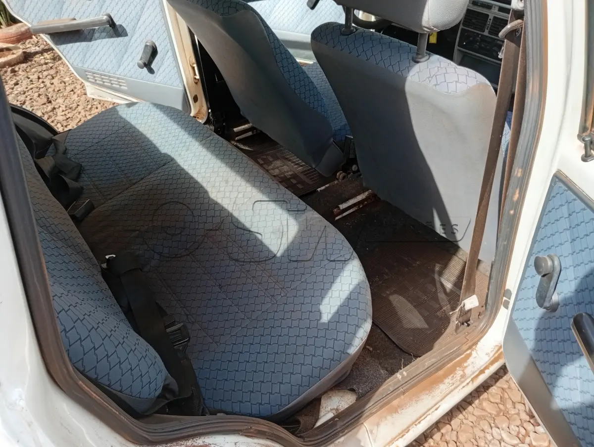 LOTE 029 - AUTOMÓVEL PASSAGEIRO, FIAT UNO MILE FIRE Placas IKX9H00, RENAVAM 00793953723