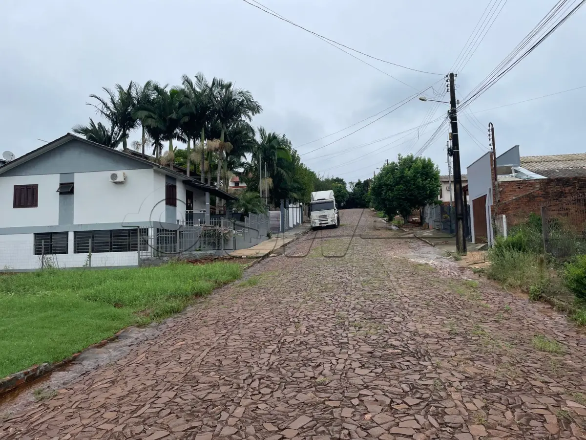 LOTE 003 - Terreno Urbano