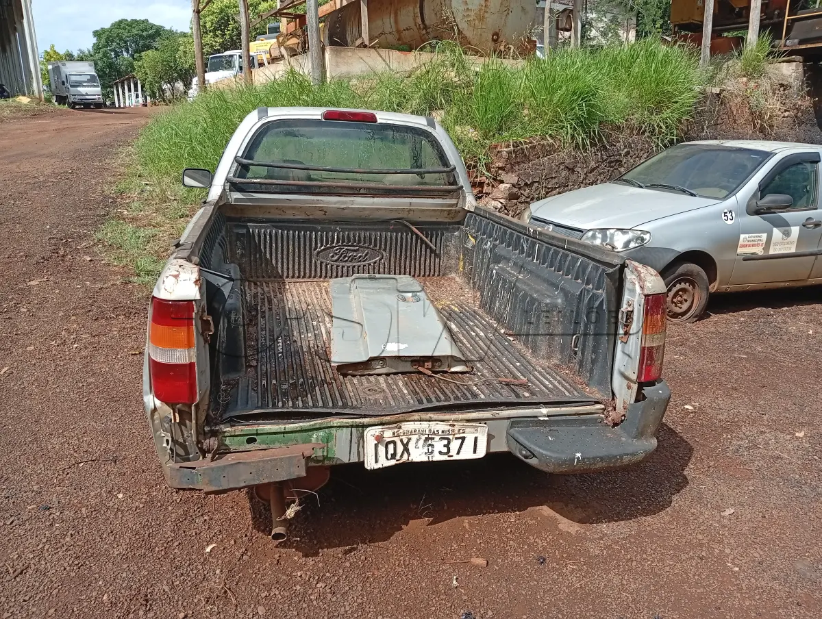 LOTE 004 - CAMINHONETE FORD COURIER L 1.6 FLEX, Placas IQX 5371, RENAVAM 219732183