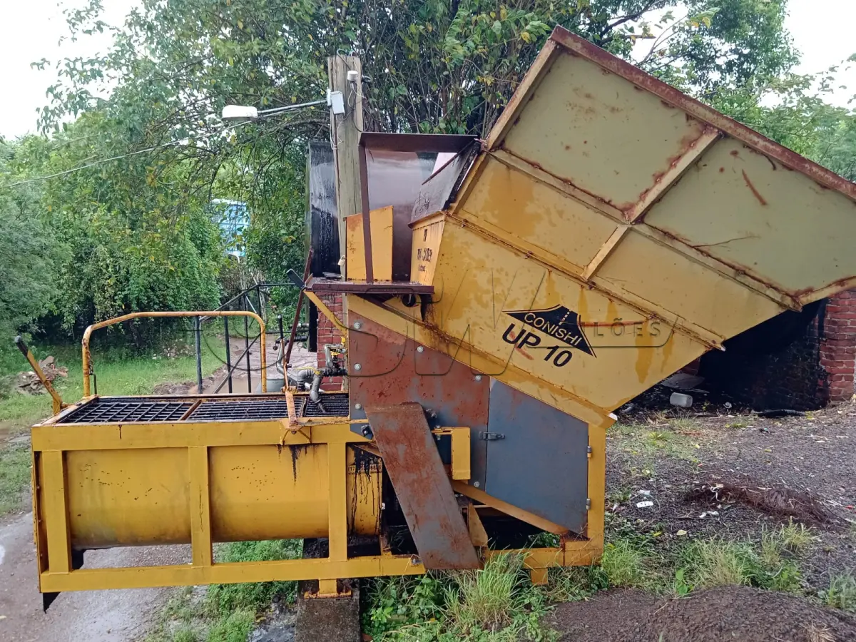 LOTE 003 - Usina de asfalto / Tanque Metálico