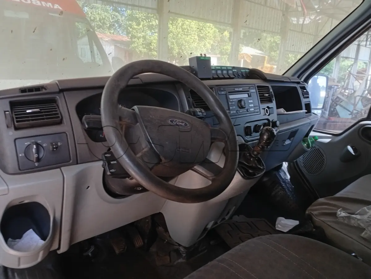 LOTE 023 - CAMINHONETE (AMBULÂNCIA), Placas IUX 9H30, RENAVAM 00589165046