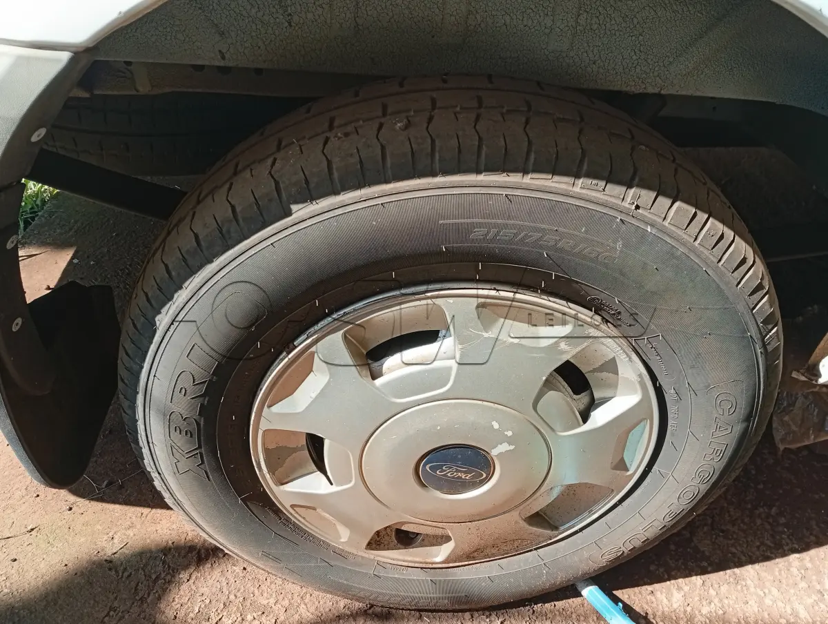 LOTE 023 - CAMINHONETE (AMBULÂNCIA), Placas IUX 9H30, RENAVAM 00589165046