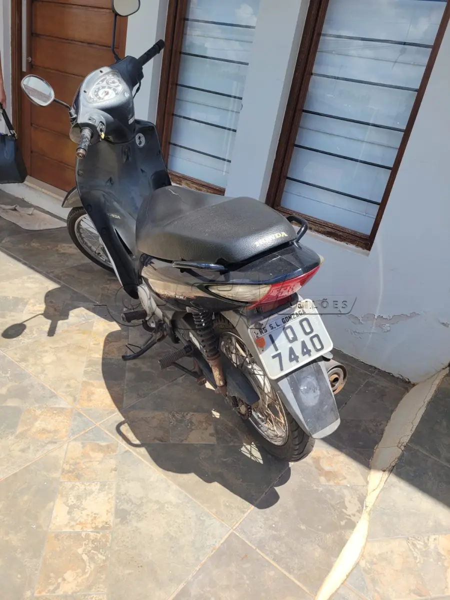 LOTE 003 - HONDA/BIZ 125 KS