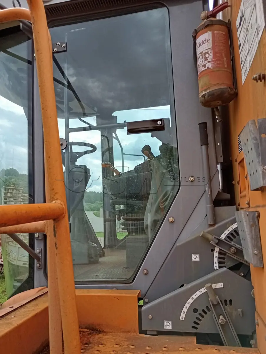 Colheitadeira Valtra BC 4500