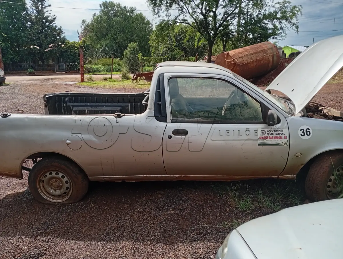 LOTE 004 - CAMINHONETE FORD COURIER L 1.6 FLEX, Placas IQX 5371, RENAVAM 219732183