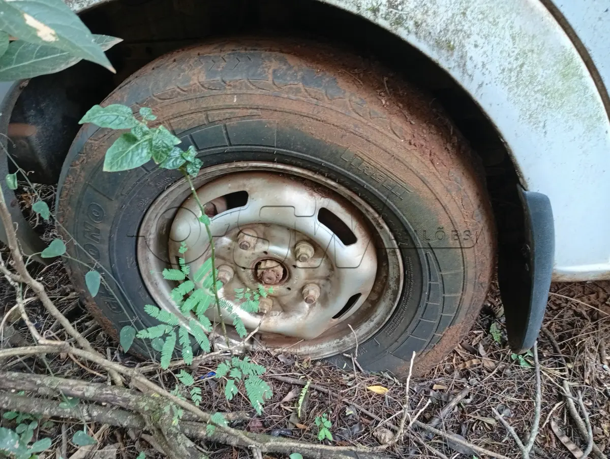 LOTE 006 - CAMINHONETE (AMBULÂNCIA) FORD TRANSIT TCA AMB, Placas ITA 0694, RENAVAM 00462519210