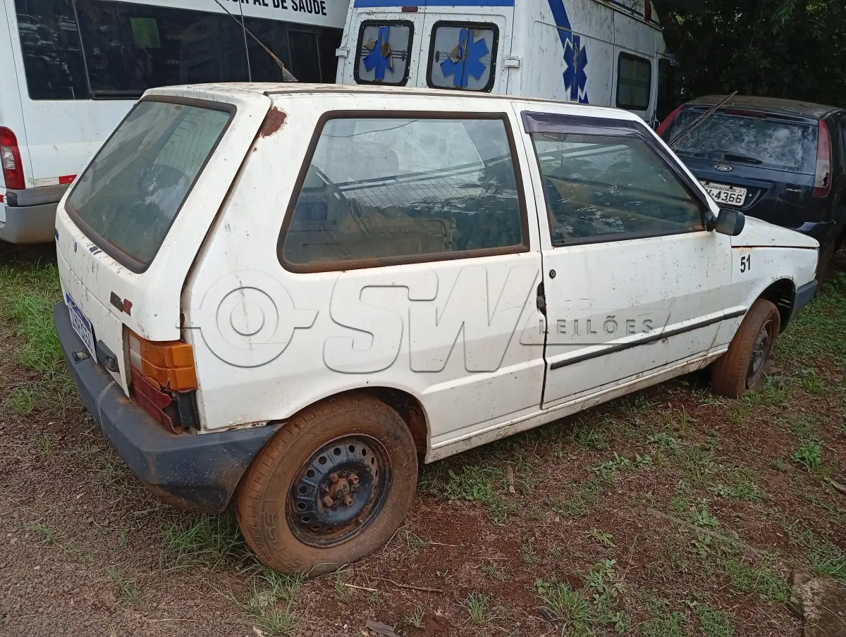 LOTE 001 - AUTOMÓVEL FIAT UNO MILE SX, Placas IHP 3G56, RENAVAM 00699332761