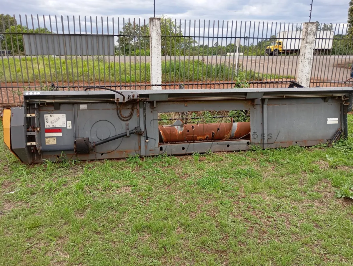 Colheitadeira Valtra BC 4500