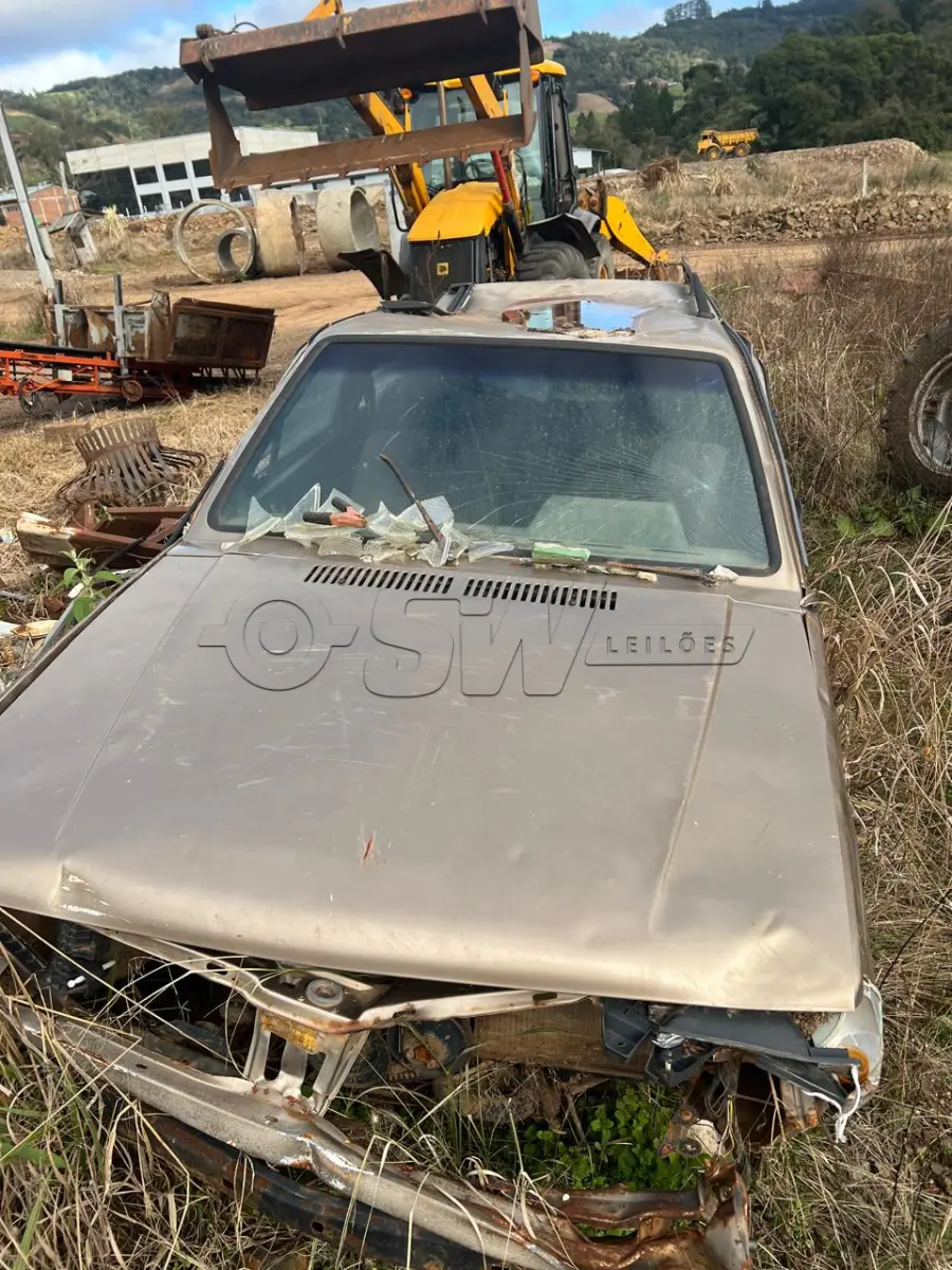 LOTE 002 - Um automóvel VW/PARATI ATLANTA CL 1.8, ANO/MOD. 1992