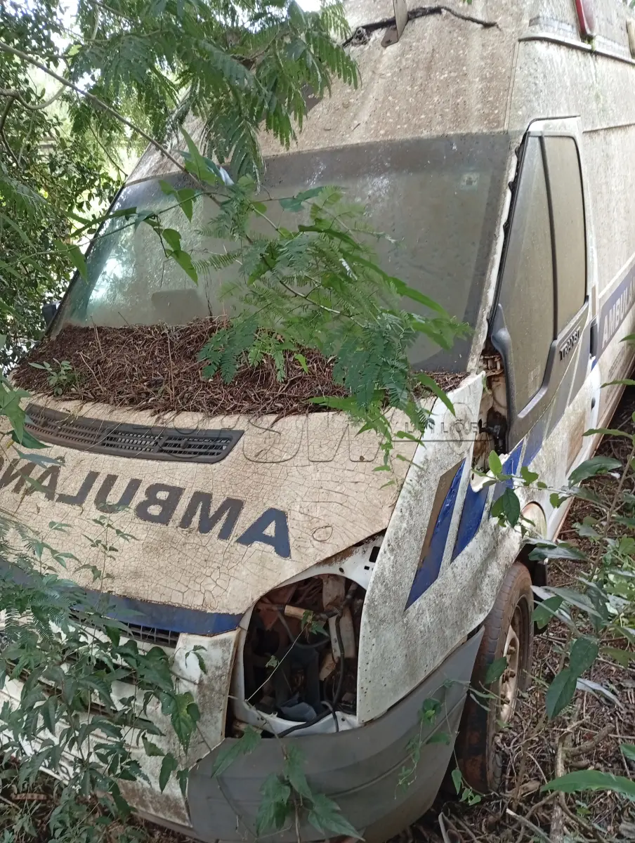 LOTE 006 - CAMINHONETE (AMBULÂNCIA) FORD TRANSIT TCA AMB, Placas ITA 0694, RENAVAM 00462519210
