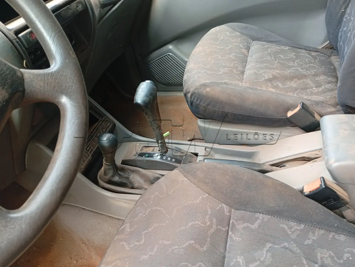 LOTE 005 - UTILITÁRIO NISSAN MISTRAL STW, Placas IXW 5799, RENAVAM 01119936460