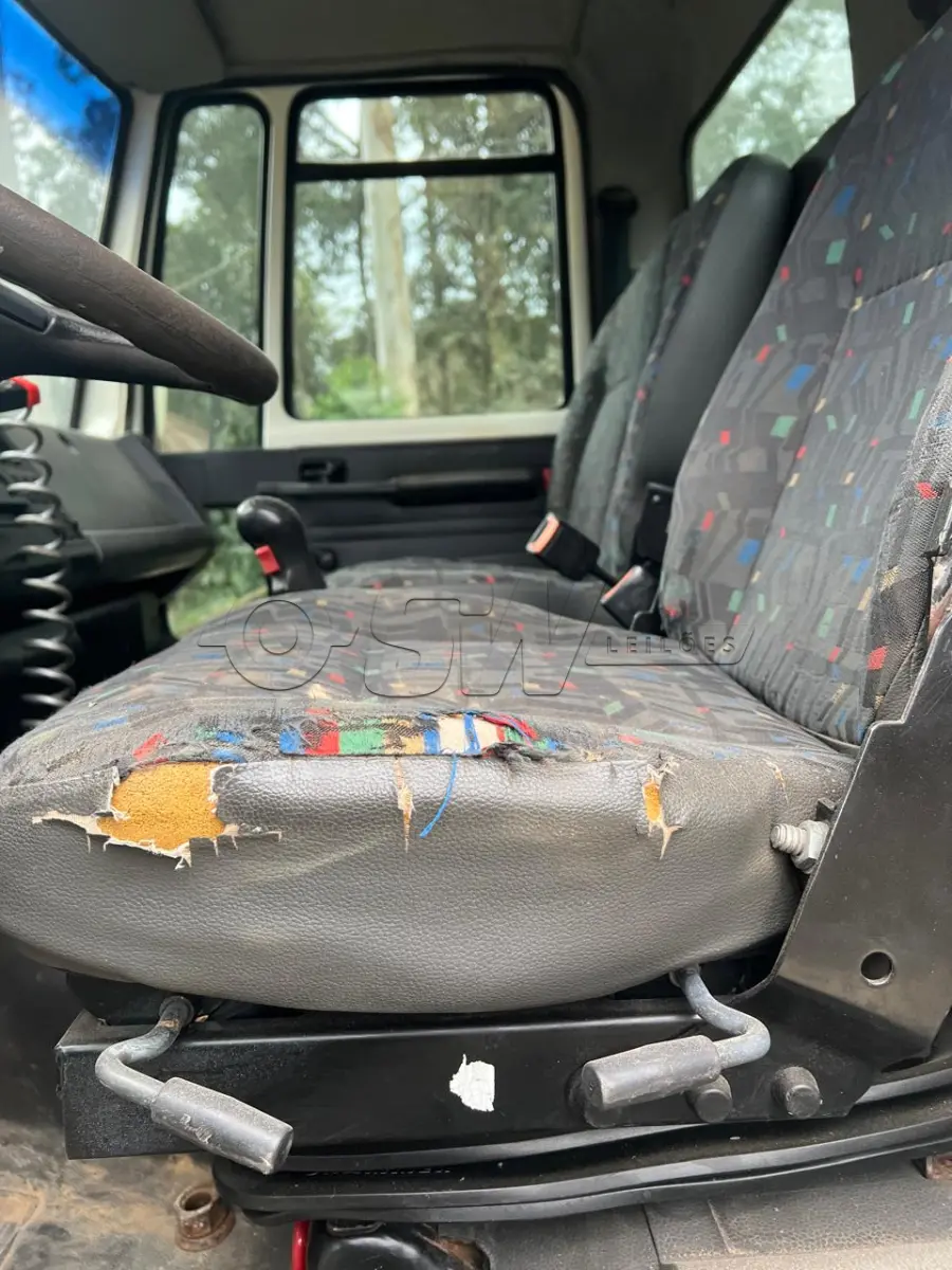 LOTE 016 - Caminhão FORD/CARGO 2422 E, Placa IOP8339, ano/mod. 2008, cor branca