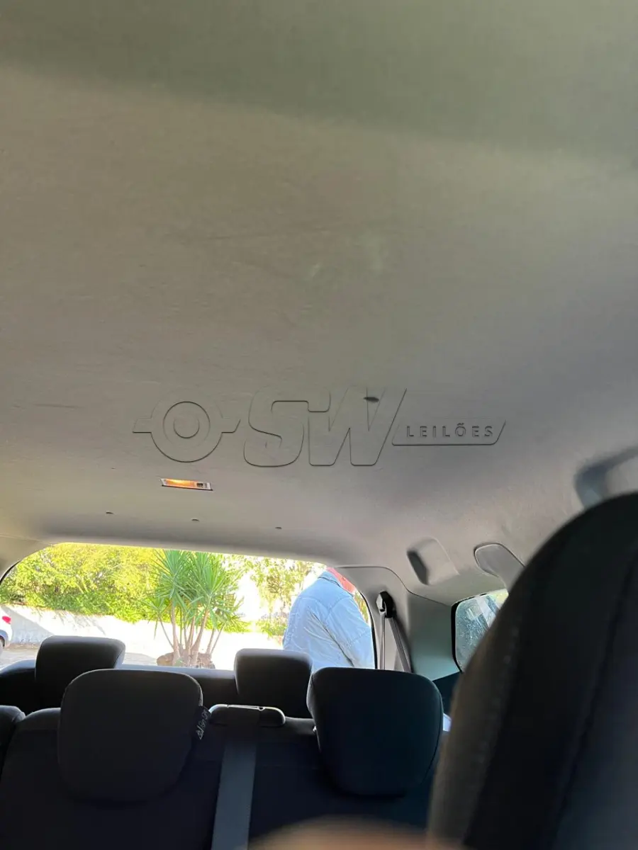 LOTE 012 - automóvel Chevrolet/Spin 1.8 AT LT7, placa JBO1D99. Cor Branca