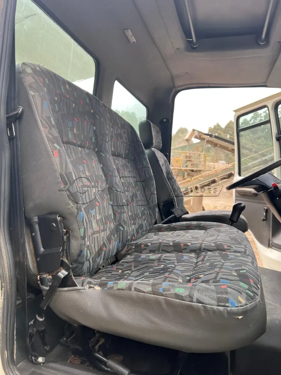 LOTE 016 - Caminhão FORD/CARGO 2422 E, Placa IOP8339, ano/mod. 2008, cor branca