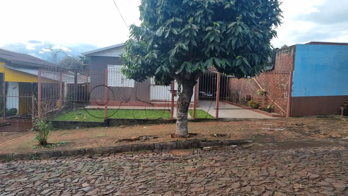 LOTE 001 - Edificação residencial em alvenaria