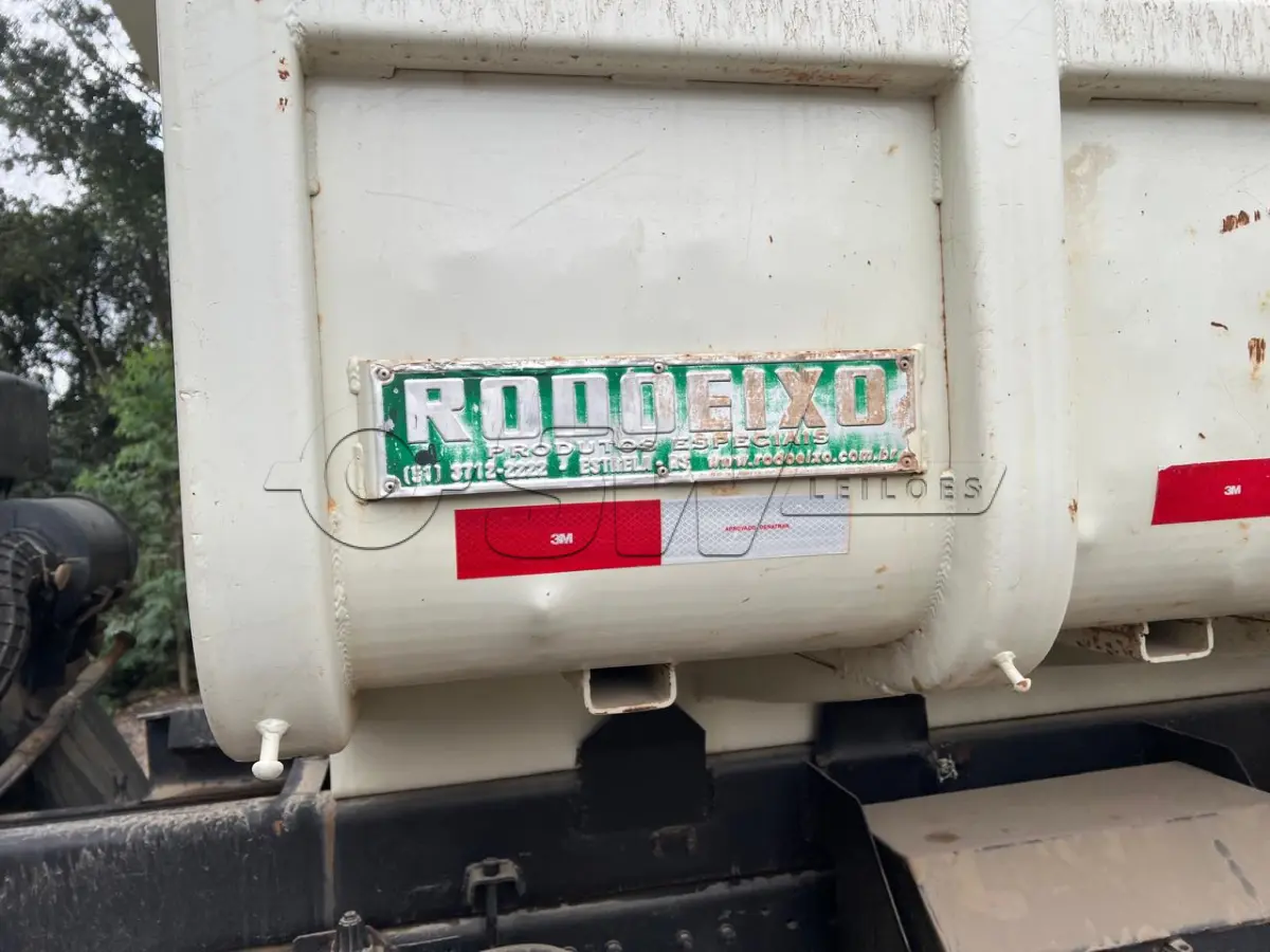 LOTE 016 - Caminhão FORD/CARGO 2422 E, Placa IOP8339, ano/mod. 2008, cor branca