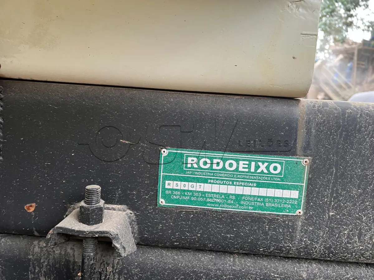 LOTE 016 - Caminhão FORD/CARGO 2422 E, Placa IOP8339, ano/mod. 2008, cor branca