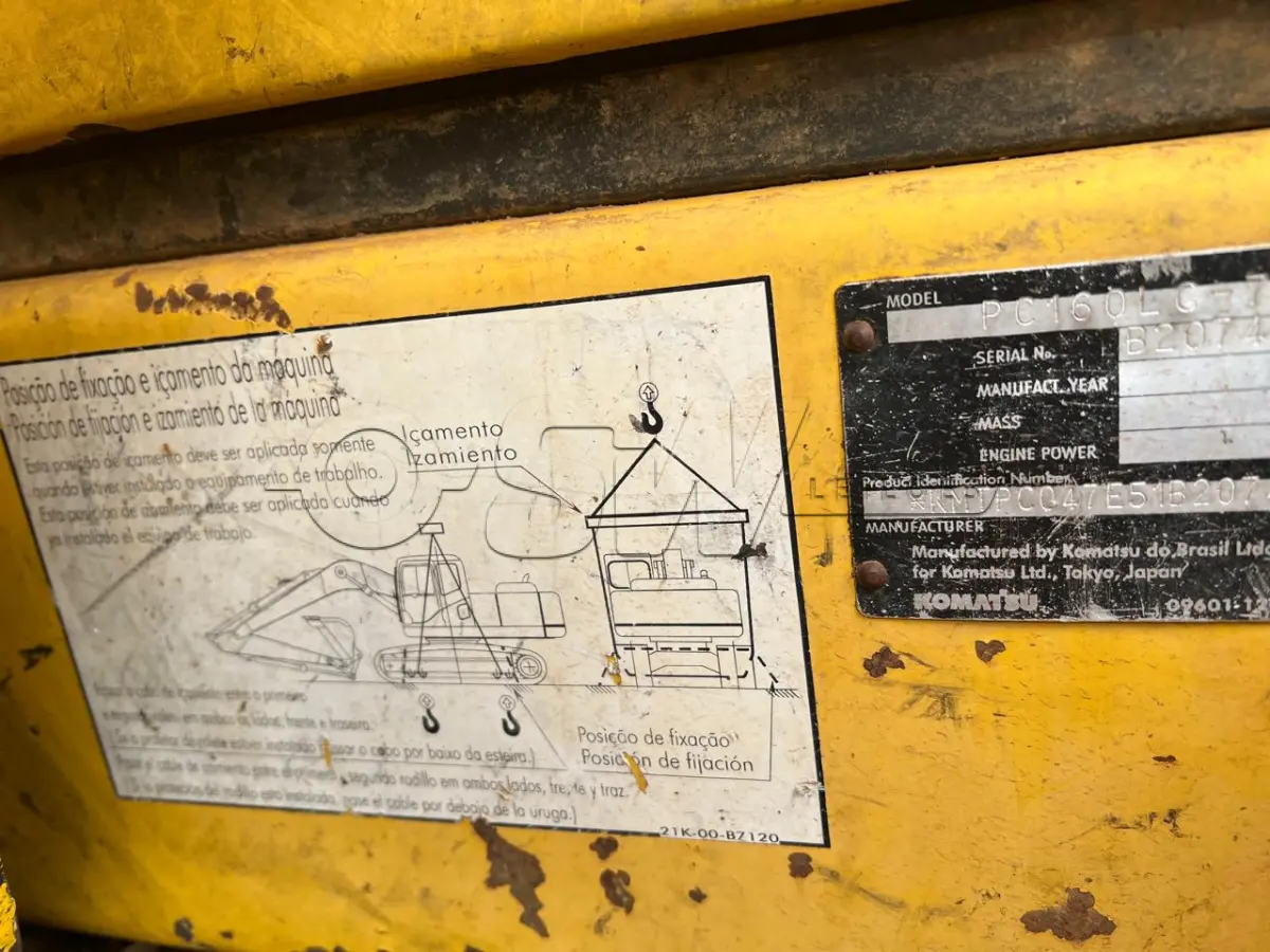 LOTE 010 - Escavadeira Hidráulica, marca Komatsu, modelo PC 160 LC-7B