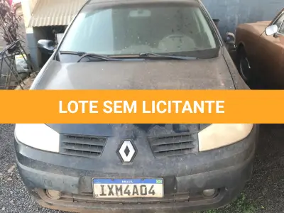 LOTE 001 - RENAULT MEGANEGT