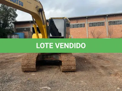LOTE 010 - Escavadeira Hidráulica, marca Komatsu, modelo PC 160 LC-7B