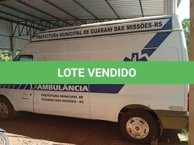 LOTE 023 - CAMINHONETE (AMBULÂNCIA), Placas IUX 9H30, RENAVAM 00589165046