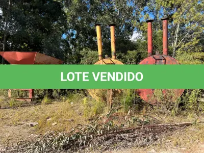 LOTE 007 - usina de asfalto frio, marca cifali, composta de um funil e esteira sem motor, três tanques metálicos para emulsão asfáltica