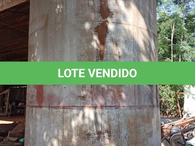 LOTE 017 - EQUIPAMENTO - TANQUE DE FERRO COM 10.000 DE LITROS, NA SECRETARIA DE OBRAS.