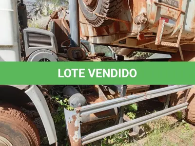 LOTE 022 - CAMINHÃO CAÇAMBA, placas  JZO8227, RENAVAM 00785152881,