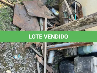 LOTE 018 - sucatas de peneiras e mandíbula para britagem
