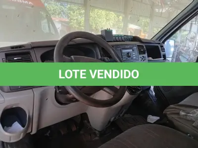 LOTE 023 - CAMINHONETE (AMBULÂNCIA), Placas IUX 9H30, RENAVAM 00589165046