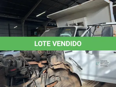 LOTE 001 - Caminhão FORD/F14000 HD; Placa IJB4975, ANO/MOD: 1998