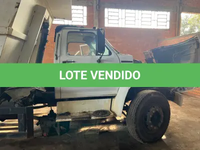 LOTE 001 - Caminhão FORD/F14000 HD; Placa IJB4975, ANO/MOD: 1998