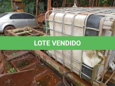 LOTE 013 - EQUIPAMENTO - CAÇAMBA BASCULANTE, medindo 4,75x2,40x0,50, marca KUBITZ Nº KB 024,