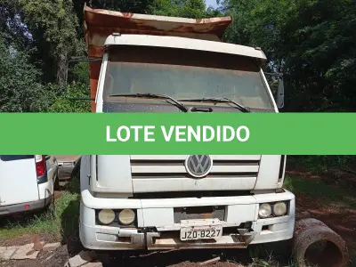 LOTE 022 - CAMINHÃO CAÇAMBA, placas  JZO8227, RENAVAM 00785152881,