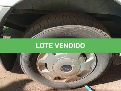 LOTE 023 - CAMINHONETE (AMBULÂNCIA), Placas IUX 9H30, RENAVAM 00589165046