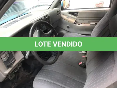 LOTE 001 - Caminhonete GM/S10