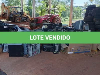 LOTE 027 - CARCAÇAS E EQUIPAMENTOS DE INFORMÁTICA (monitores, CPUs, estabilizadores entre outros.