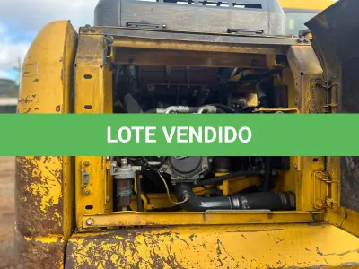 LOTE 010 - Escavadeira Hidráulica, marca Komatsu, modelo PC 160 LC-7B