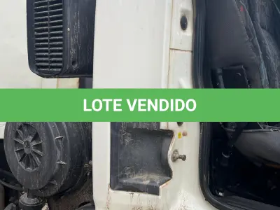 LOTE 016 - Caminhão FORD/CARGO 2422 E, Placa IOP8339, ano/mod. 2008, cor branca