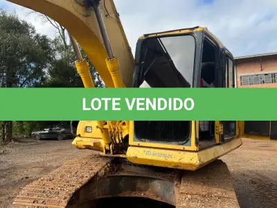 LOTE 010 - Escavadeira Hidráulica, marca Komatsu, modelo PC 160 LC-7B
