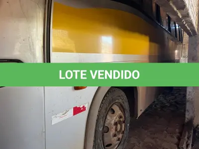 LOTE 015 - Ônibus MARCOPOLO/VOLARE V8 ON, ano/mod. 2005/2006, cor prata