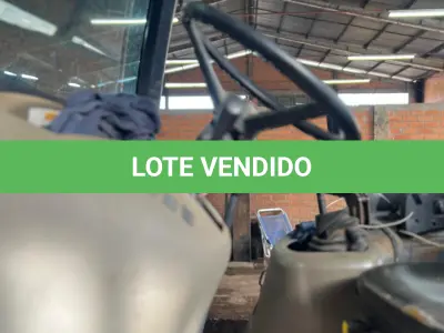 LOTE 005 - Retroescavadeira marca CASE 580, série 3