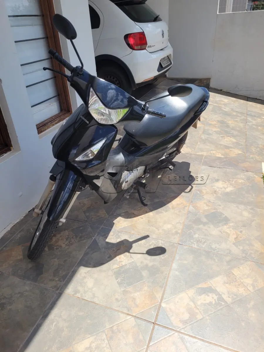 LOTE 003 - HONDA/BIZ 125 KS
